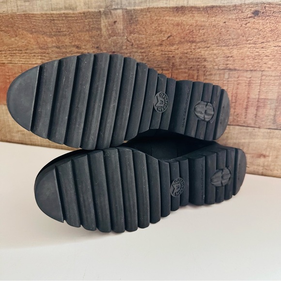 Mephisto World’s Finest Footwear Lyana Black Ankle Boots - Picture 10 of 11